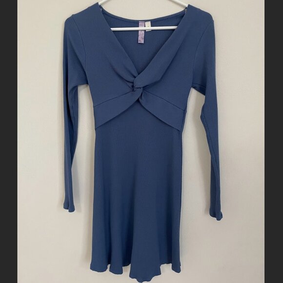 Alya Dresses & Skirts - Alya Long-Sleeve Ribbed Knit Blue Bodycon Dress - Size S - For a good cause!